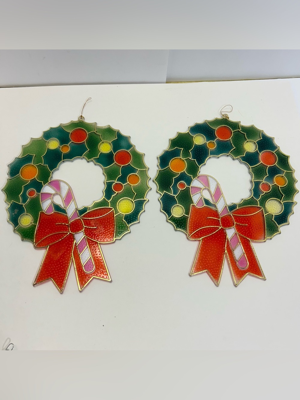 VTG 70s 80s Christmas Wreath Candy Cane Plastic Stained Glass Window Decor 10”